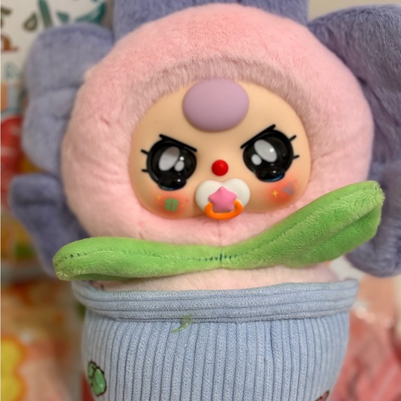 Baby Three RARE CRYING EYES AND PACIFIER - A Pot of Little Flower NEW - Picture 2 of 8